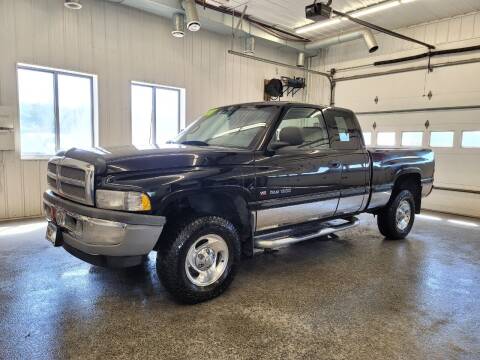 1998 Dodge Ram Pickup 1500 for sale at Sand's Auto Sales in Cambridge MN