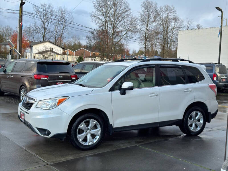 2014 Subaru Forester i Touring photo 3