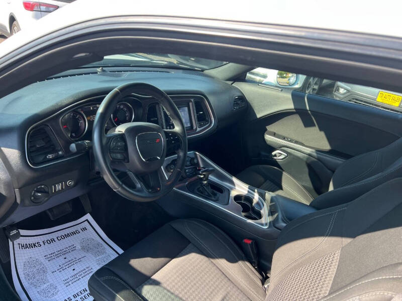 2018 Dodge Challenger SXT Plus