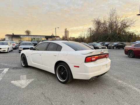 2012 Dodge Charger R/T Max