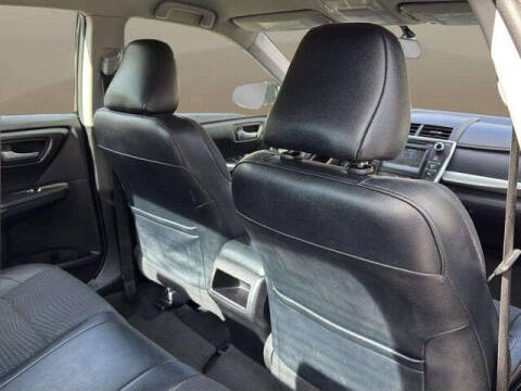 2015 Toyota Camry SE