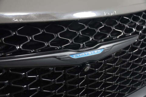 2021 Chrysler Pacifica Hybrid Touring L