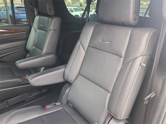 2021 Cadillac Escalade ESV Luxury