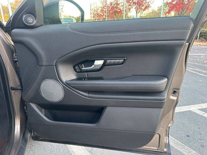 2018 Land Rover Range Rover Evoque SE Premium