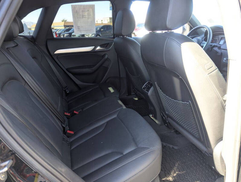 2016 Audi Q3 2.0T quattro Premium Plus