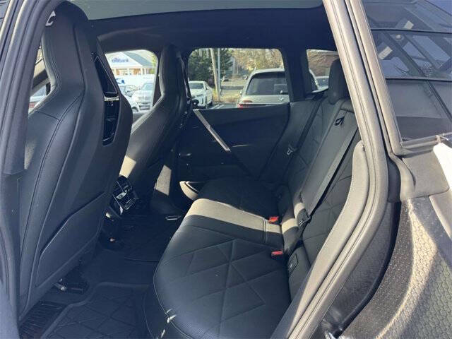 2025 BMW iX xDrive50