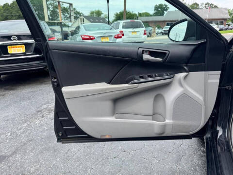 2013 Toyota Camry LE