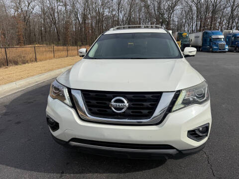 2017 Nissan Pathfinder Platinum