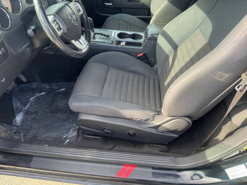 2014 Dodge Challenger SXT