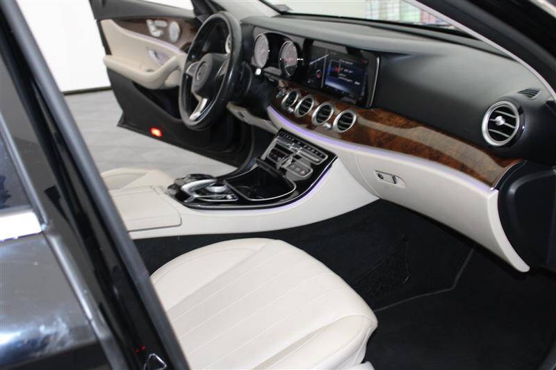 2017 Mercedes-Benz E-Class E 300 4MATIC