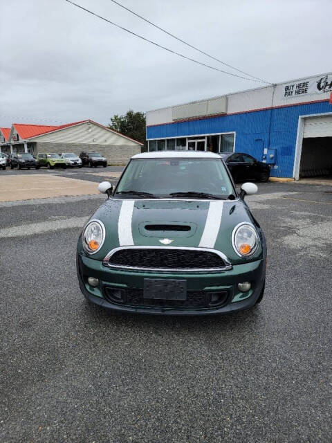 2013 MINI Hardtop for sale at Husky auto sales & service LLC in Milford, DE