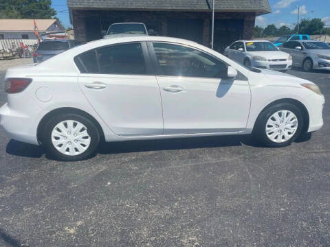 2013 Mazda MAZDA3 i SV