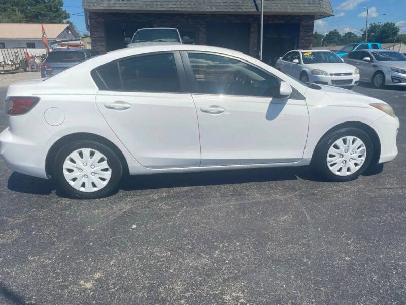 2013 Mazda MAZDA3 i SV