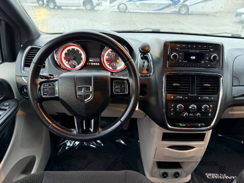 2016 Dodge Grand Caravan SE Plus