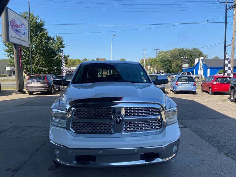 2017 RAM 1500 Laramie
