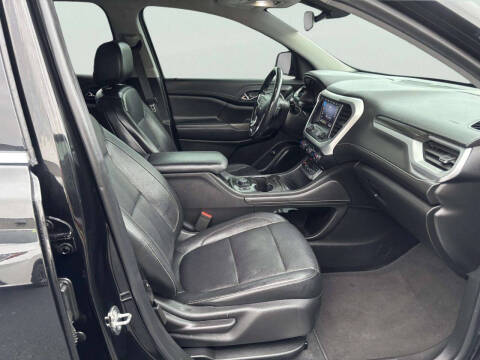 2020 GMC Acadia SLT