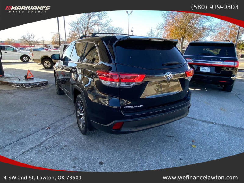 2018 Toyota Highlander LE