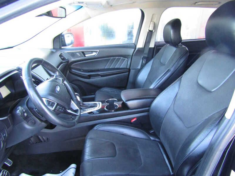 2016 Ford Edge Sport