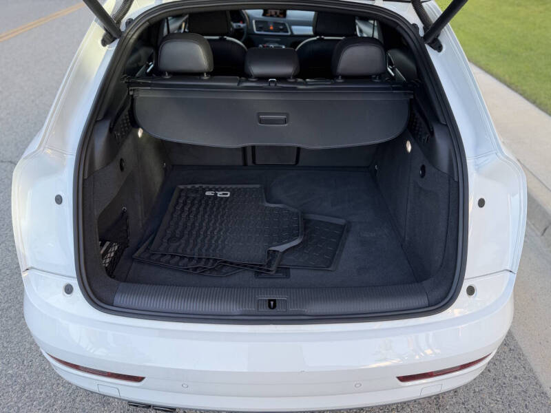 2016 Audi Q3 2.0T Premium Plus