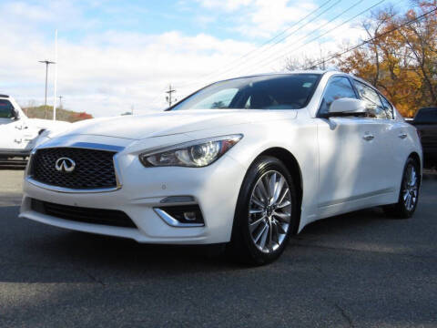 2022 Infiniti Q50 Luxe