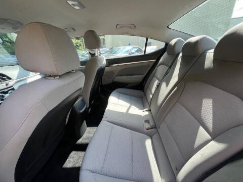 2019 Hyundai Elantra