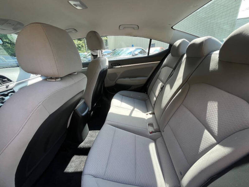 2019 Hyundai Elantra