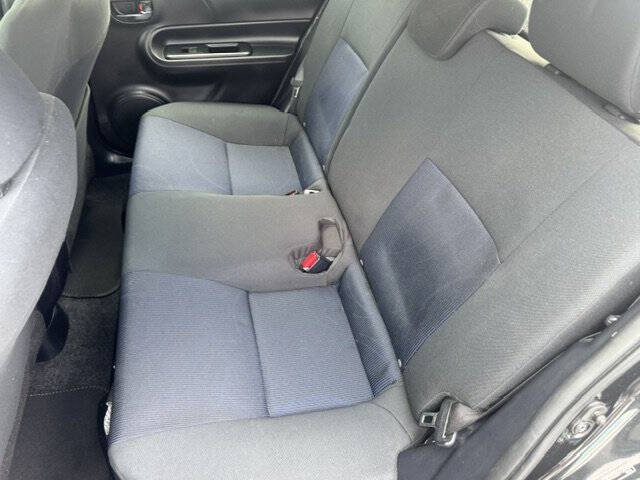 2016 Toyota Prius c