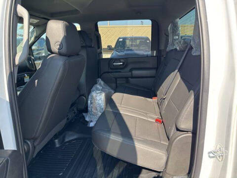 2025 GMC Sierra 3500HD CC Pro