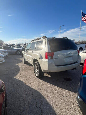 2005 Mitsubishi Endeavor Limited