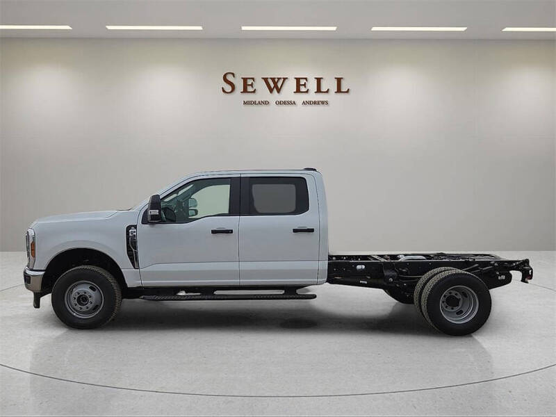 2026 Ford F-350 Super Duty XL