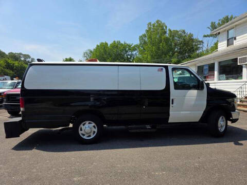 2009 Ford E-Series E-350 SD
