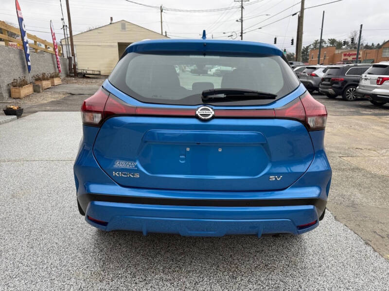 2021 Nissan Kicks SV