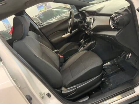 2020 Nissan Kicks SV