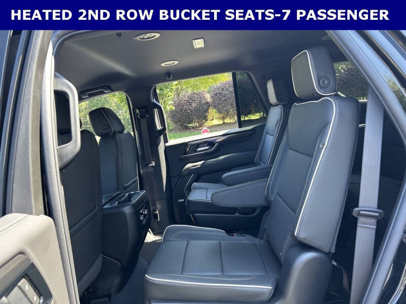 2025 GMC Yukon Elevation