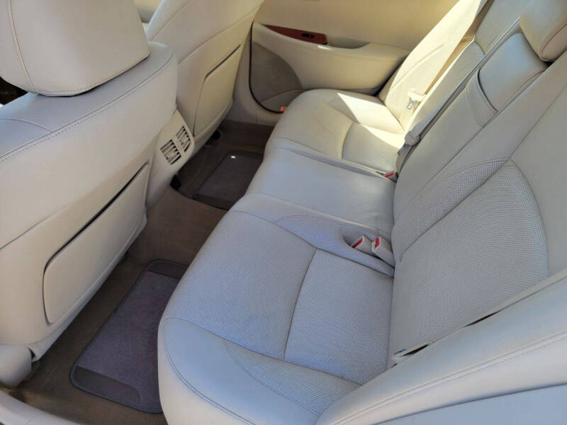 2011 Lexus ES 350