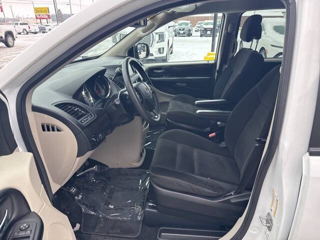 2020 Dodge Grand Caravan SE