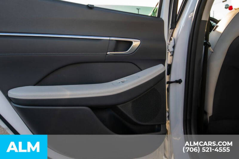 2023 Hyundai Sonata Hybrid Limited