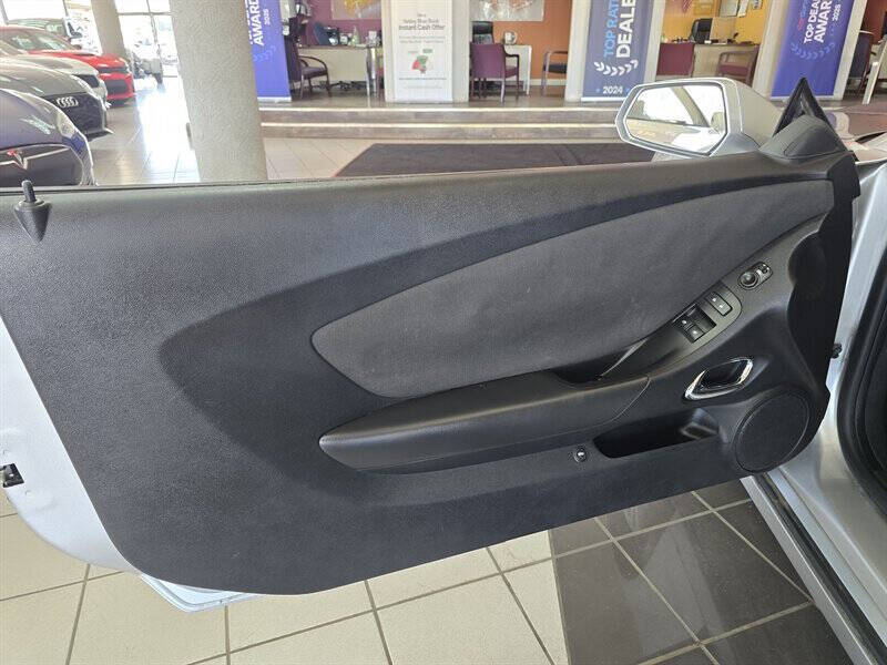 2015 Chevrolet Camaro LT