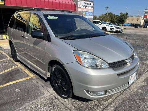 2004 Toyota Sienna