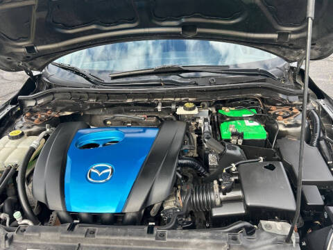 2013 Mazda MAZDA3 i Grand Touring