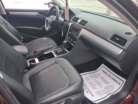 2012 Volkswagen Passat SE