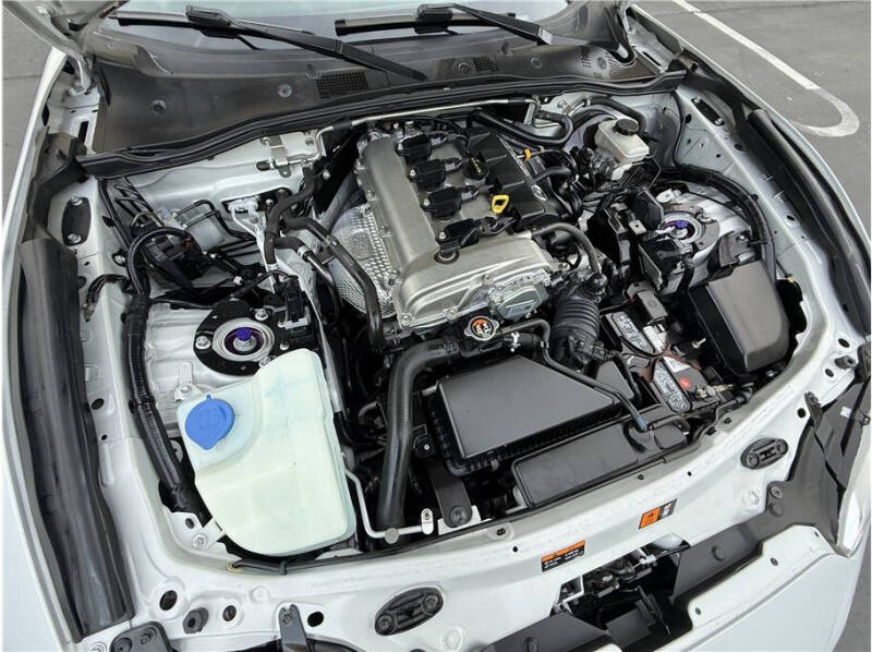 2016 Mazda MX-5 Miata Sport