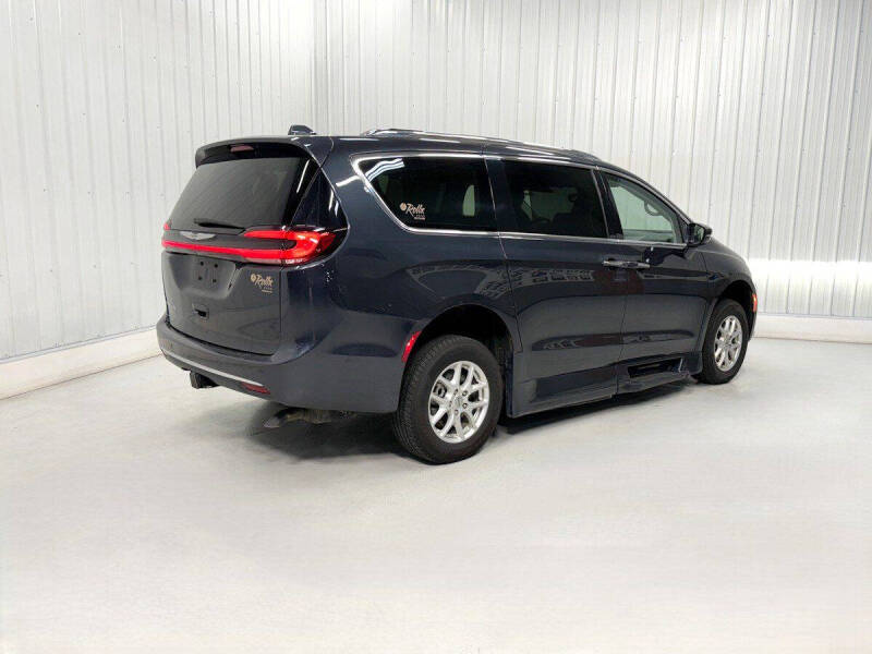 2021 Chrysler Pacifica Touring L