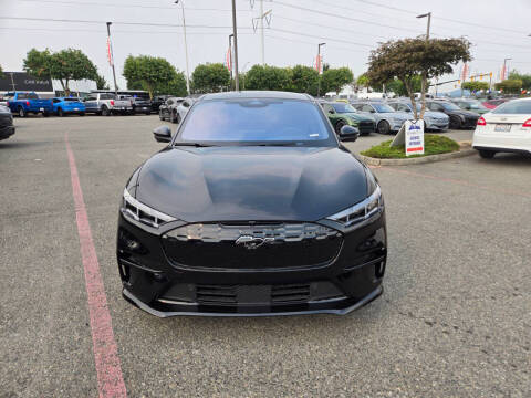 2025 Ford Mustang Mach-E GT