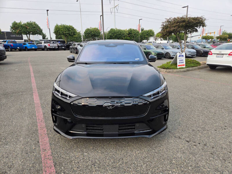 2025 Ford Mustang Mach-E GT