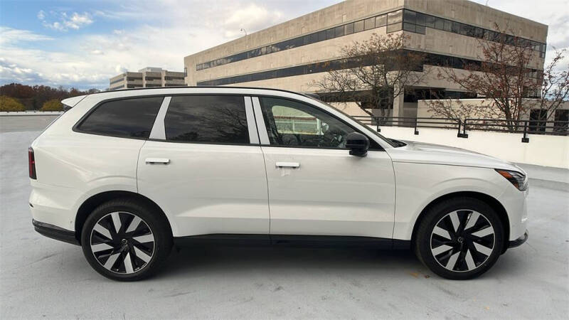 2025 Volvo EX90 Twin Performance Ultra 6P