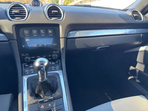 2025 Porsche 718 Boxster