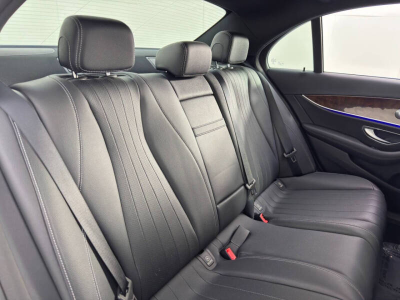 2019 Mercedes-Benz E-Class E 300