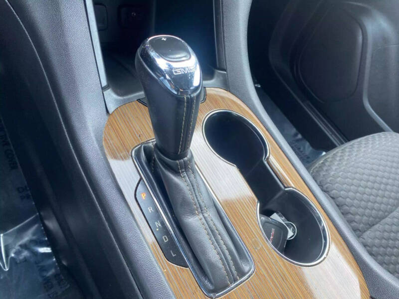 2019 GMC Acadia SLE-1