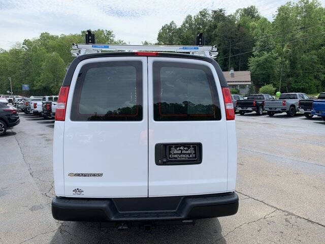 2025 Chevrolet Express 2500